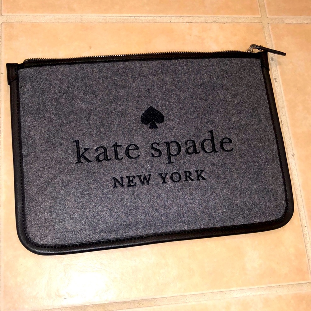 Brand new Kate Spade New York large zip pouch